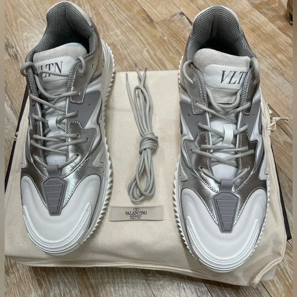 VALENTINO GARAVANI Wade Runner Sneakers